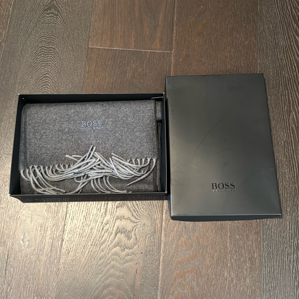 Men’s Hugo Boss Scarf
